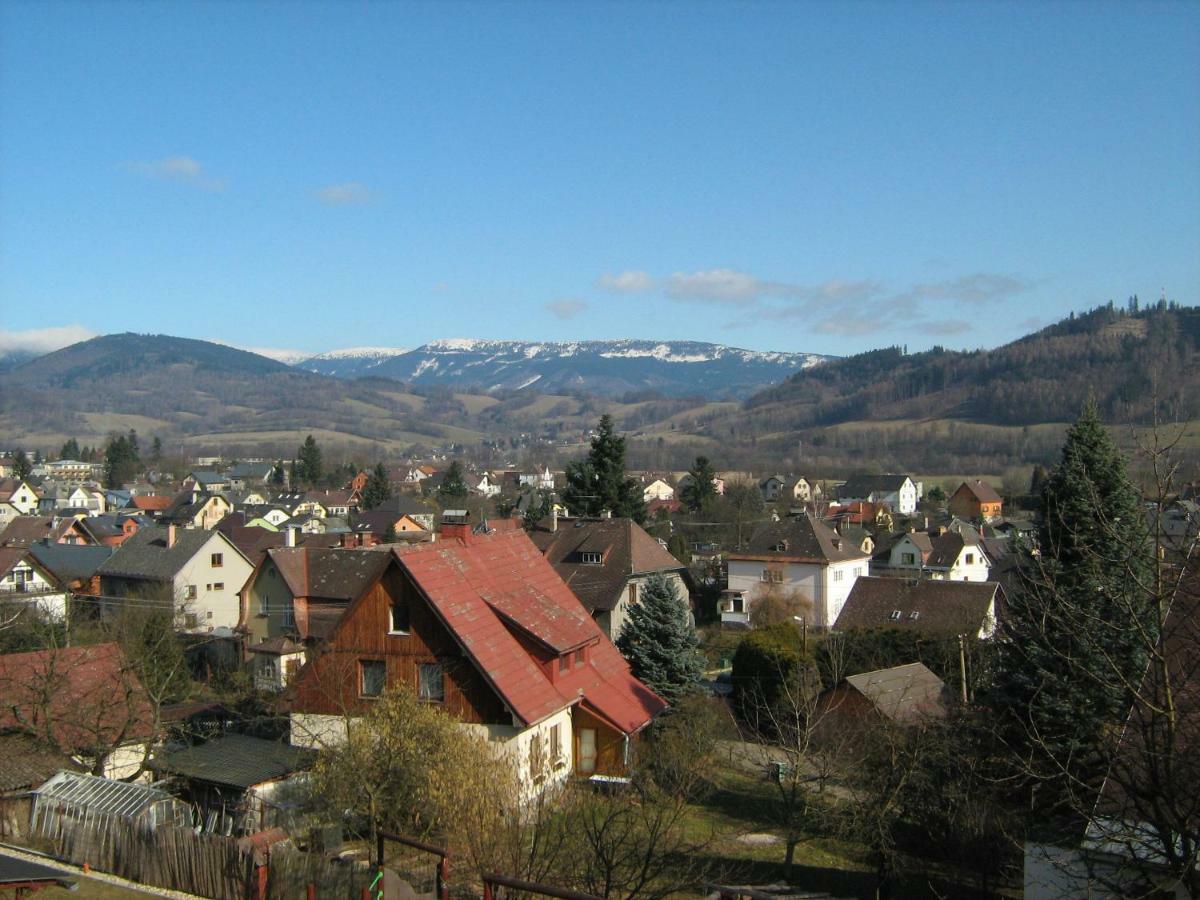 Vila Lom Велке Лосины Экстерьер фото